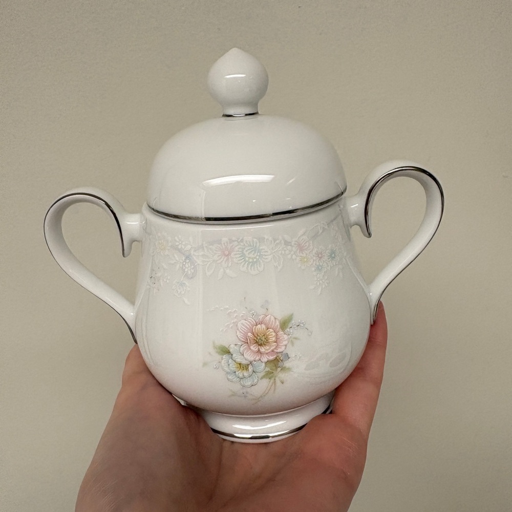 Noritake Japan Double Handle Sugar Bowl Anticipation Pattern